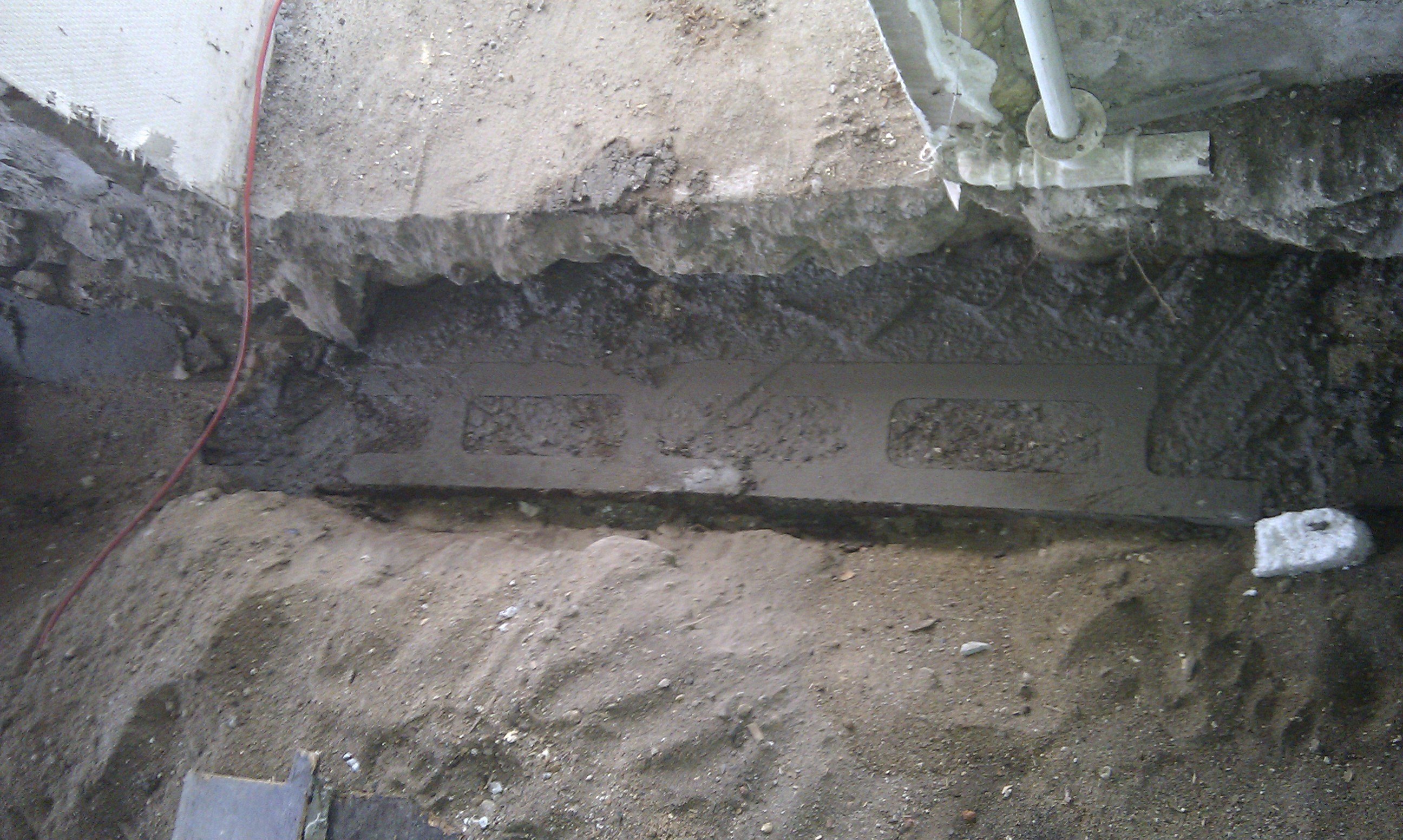 Fundamentet er gravet 70cm ned